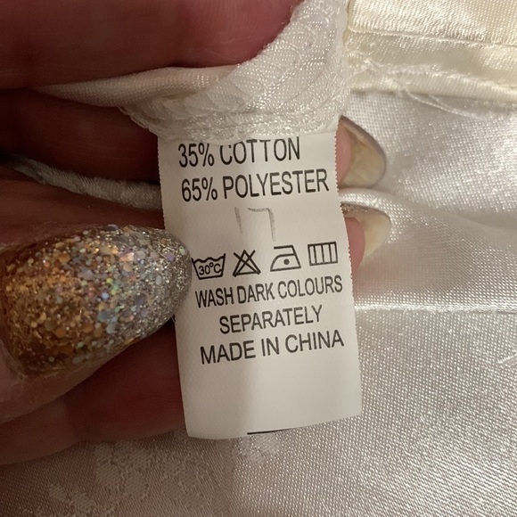 Gorgeous Asian top - Picture 6 of 6